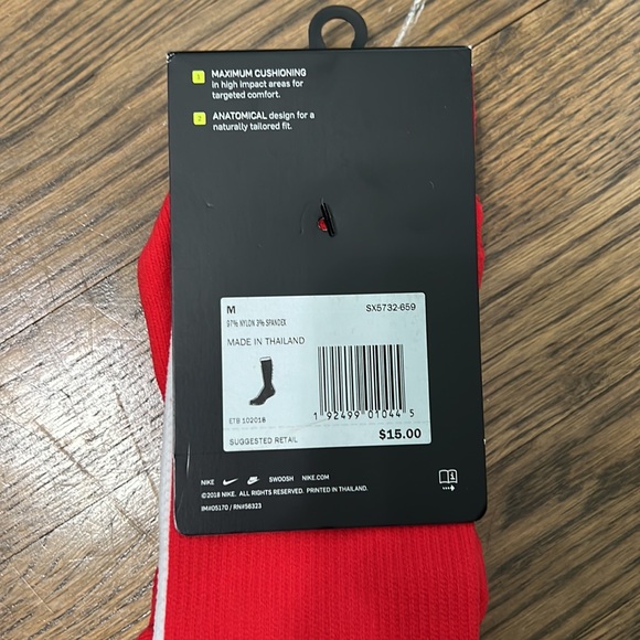 NWT Nike knee high red soccer/football socks dri-fit mens 6-8 womens 6-10 - Picture 3 of 3
